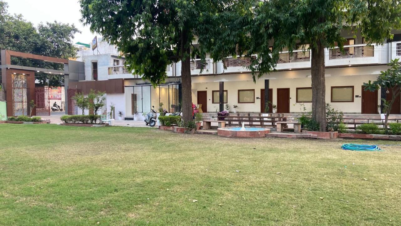 The Kedar Resort Mathura Exterior foto