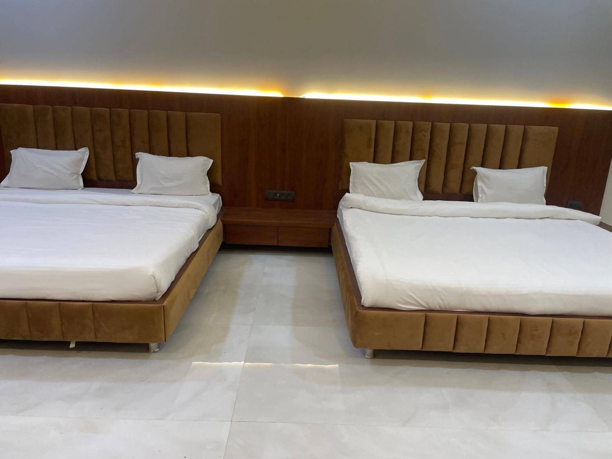 The Kedar Resort Mathura Exterior foto